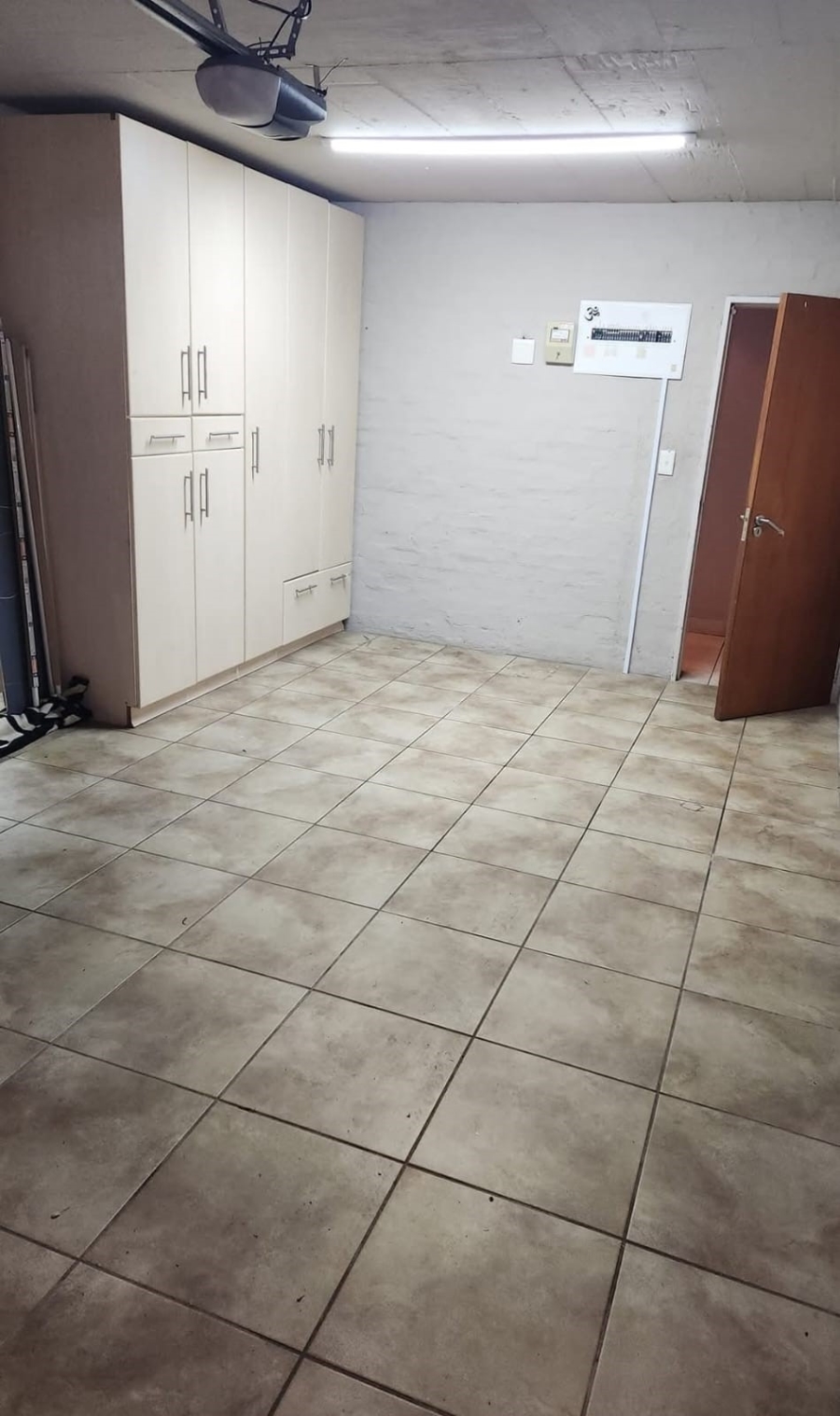 To Let 1 Bedroom Property for Rent in Myburgh Park Western Cape